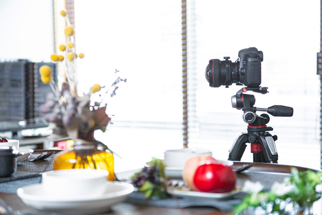 建築写真で使うカメラとレンズは何がいい 家撮 イエドリ Iedori