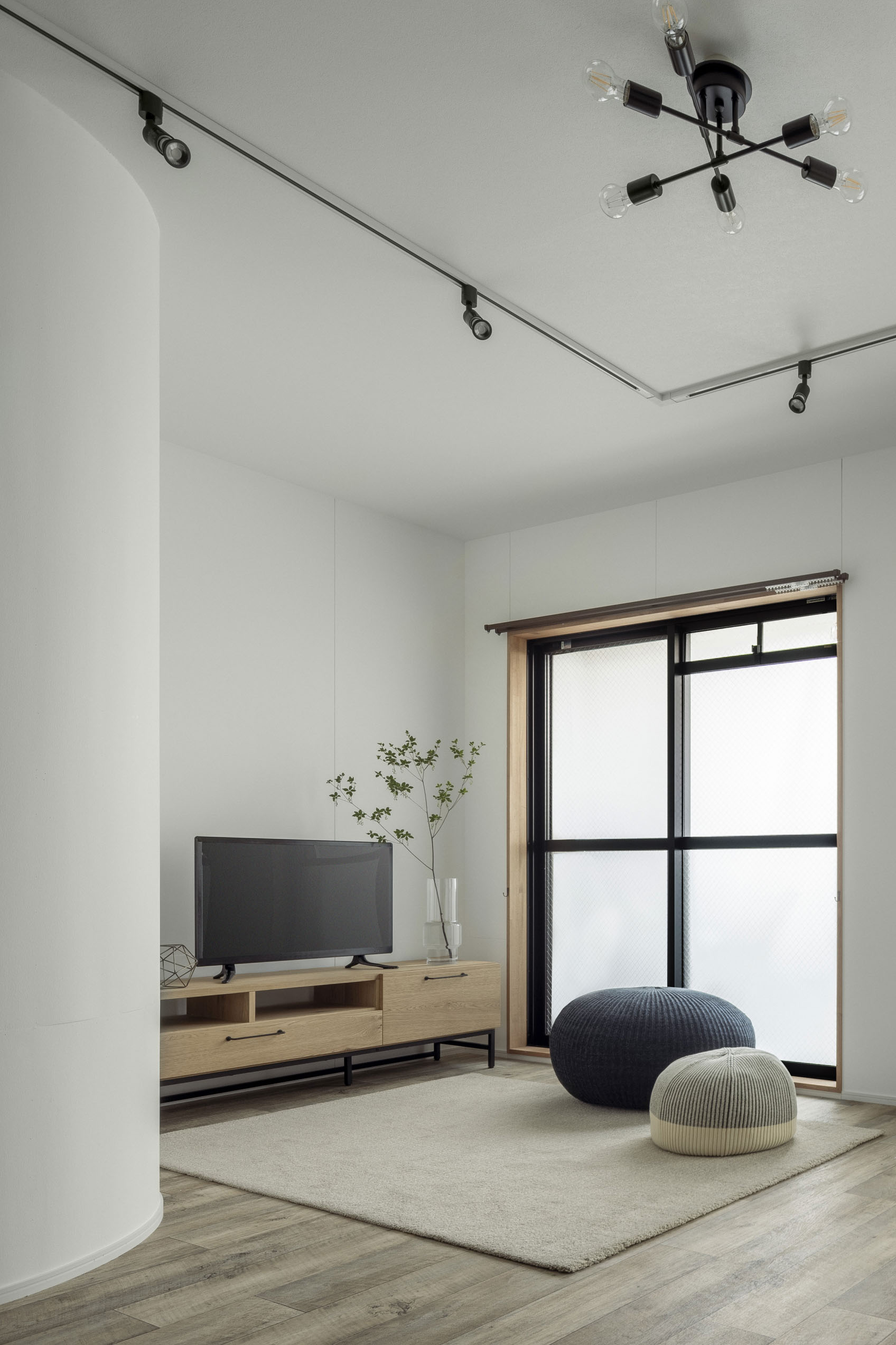 名古屋マンションリノベーション　名古屋賃貸リノベーション　マンションホームステージング実例　名古屋マンション撮影　名古屋建築写真　名古屋撮影　名古屋住宅撮影　 名古屋建築カメラマン　名古屋建築フォトグラファー 名古屋住宅撮影カメラマン ホームステージング 家具レンタル